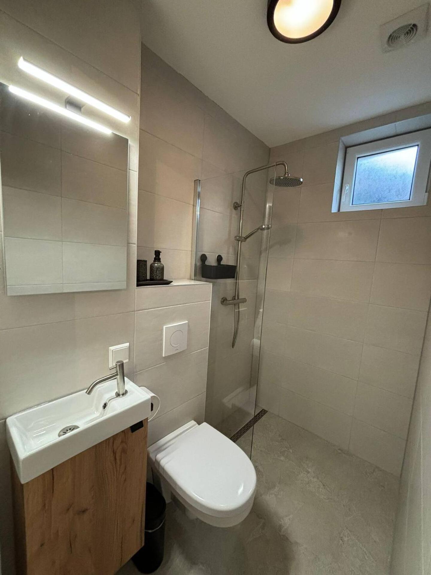 Bed And Breakfast Heerenveen Centrum Met Prive Sauna En Jacuzzi Экстерьер фото